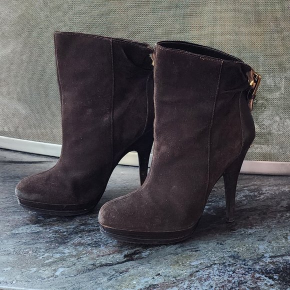 Michael Kors Brown Suede High Heeled Ankle Booties Size 8M - Picture 4 of 15